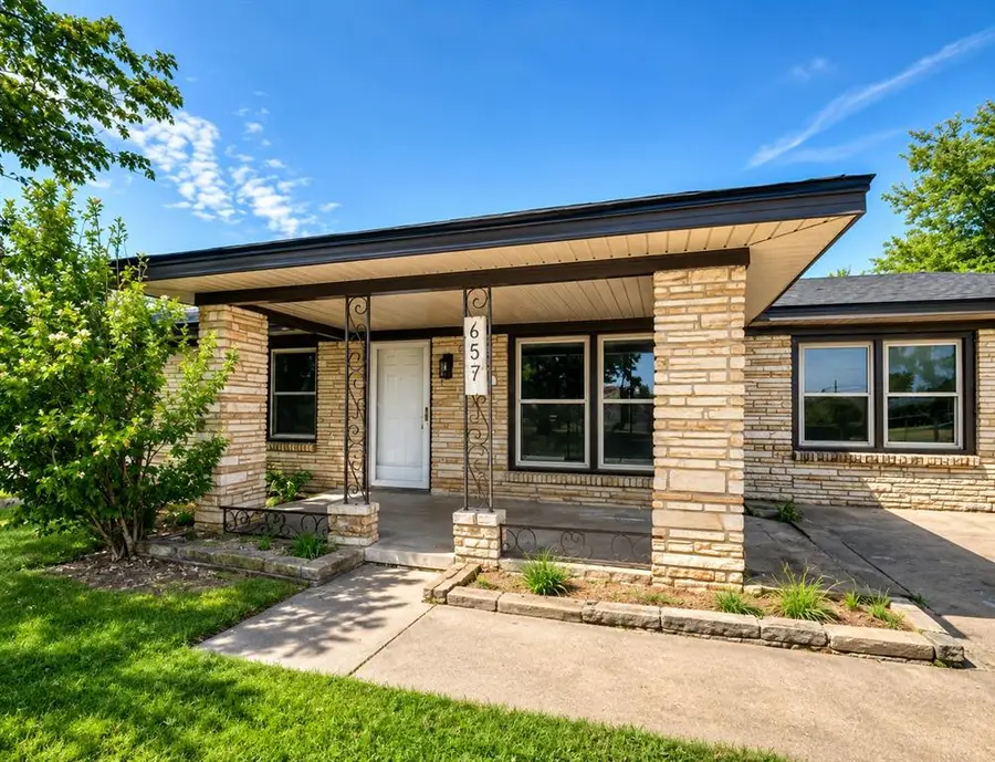 657 E Frolich Drive, Midwest City, OK 73110 - #2