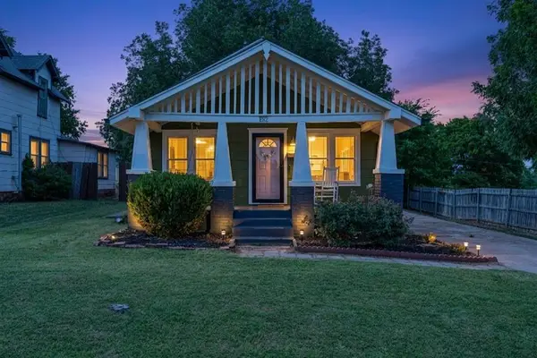 1612 W Harrison Avenue, Guthrie, OK 73044