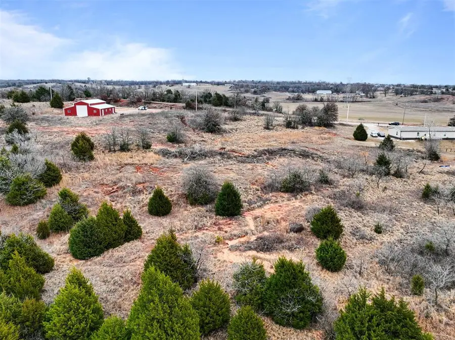 5601 S Henney Road, Choctaw, OK 73020 - #2
