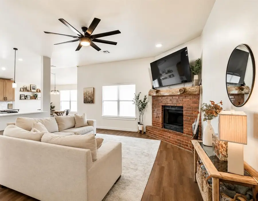 4208 Notting Hill Drive, Oklahoma City, OK 73160 - #3