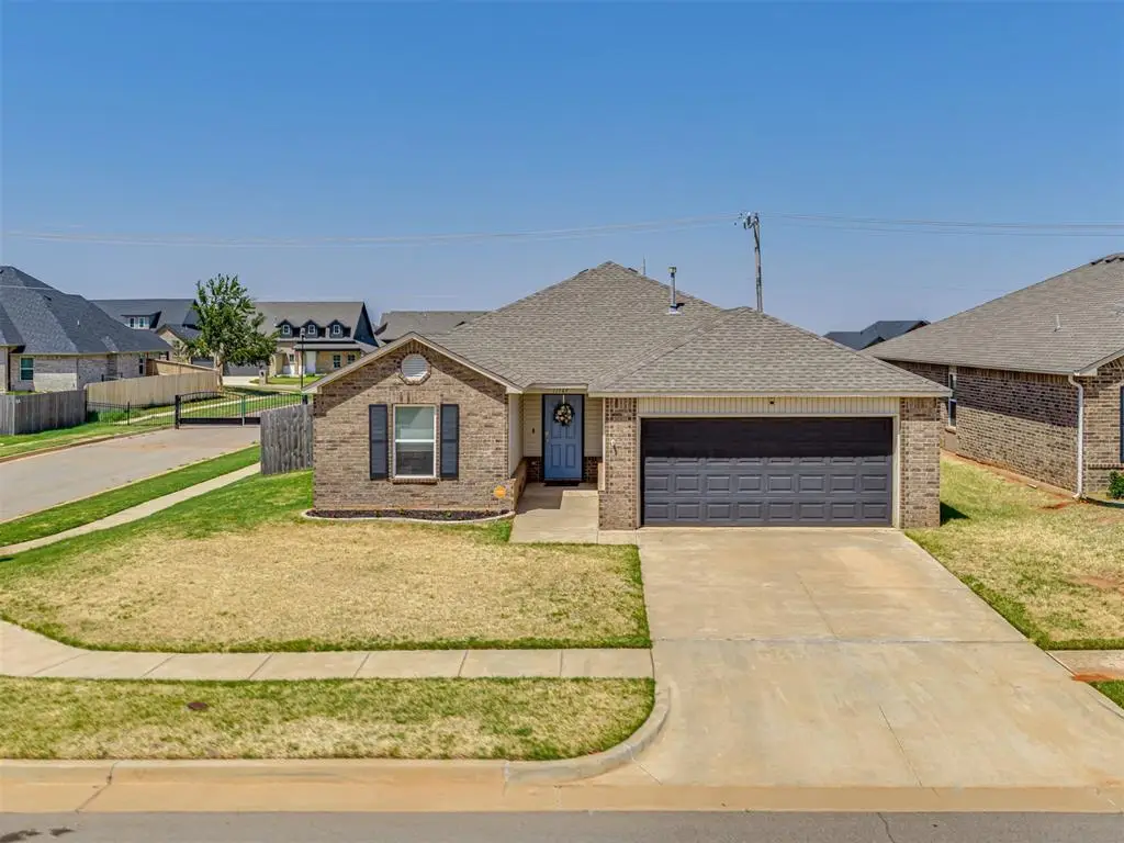 11549 NW 100th Street, Yukon, OK 73099 - #1