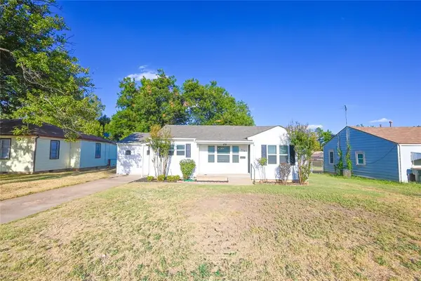 214 N 17th Street, Chickasha, OK 73018