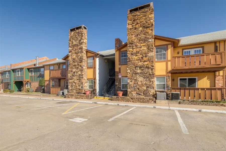 2620 N Ann Arbor Avenue #112, Oklahoma City, OK 73127 - #3