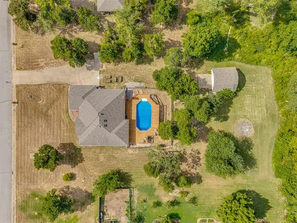 14268 Whippoorwill Vista, Choctaw, OK 73020