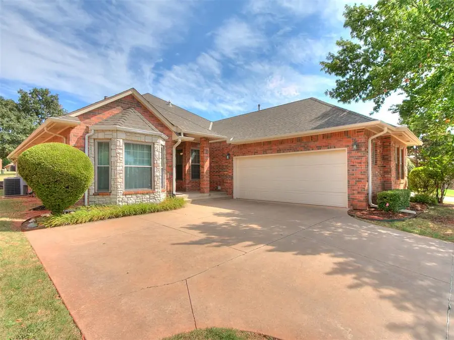 4013 NE 137th Street, Edmond, OK 73013 - #2