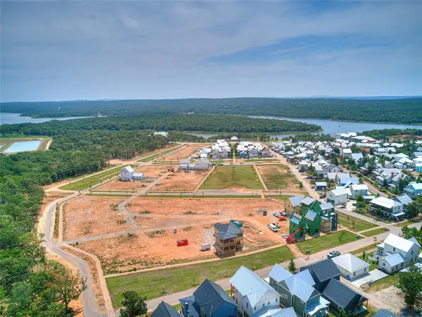60 Boulevard, Carlton Landing, OK 74432