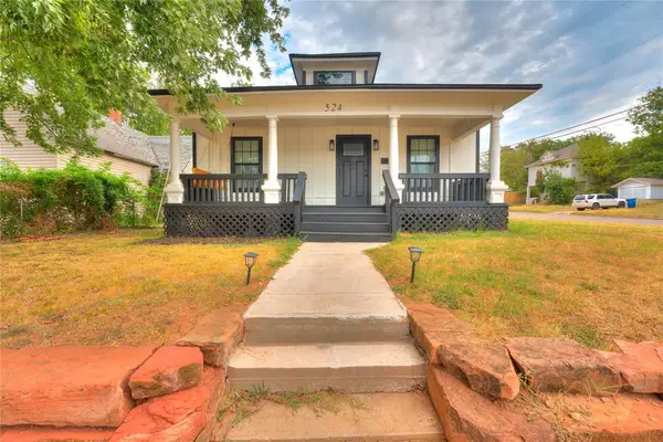524 E Harrison Avenue, Guthrie, OK 73044