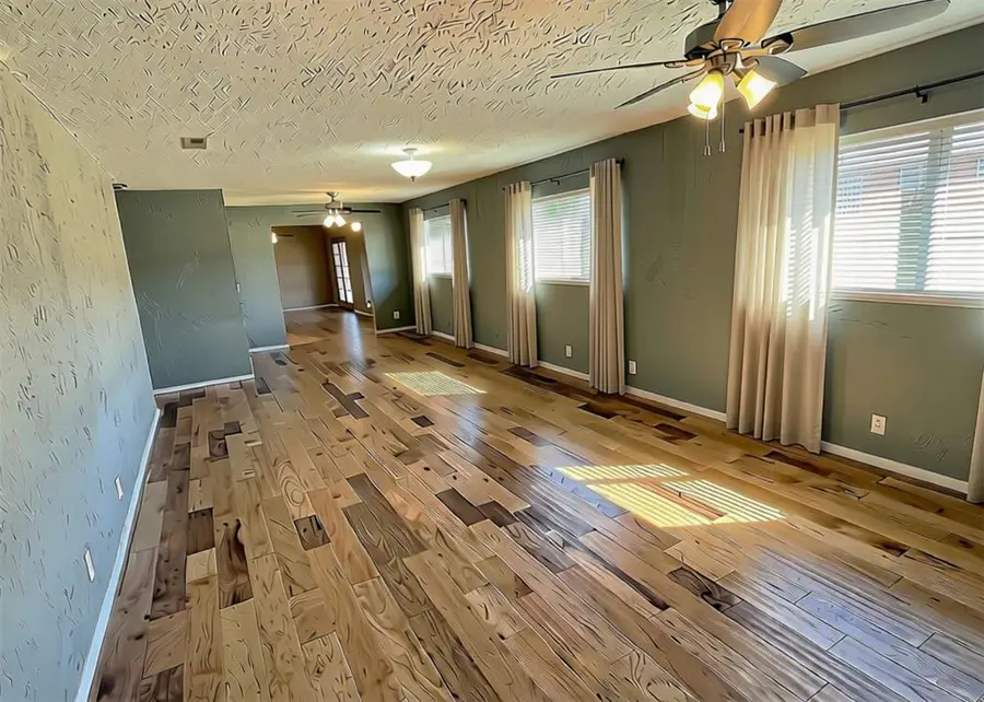 305 Iroquois Trail, Burns Flat, OK 73647 - #3
