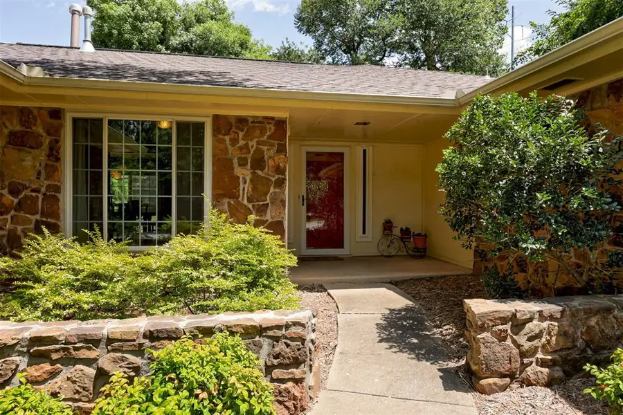 1600 Ridgecrest Road, Edmond, OK 73013 - #3