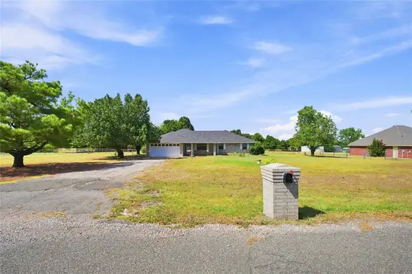 20301 SE 37th Street, Harrah, OK 73045