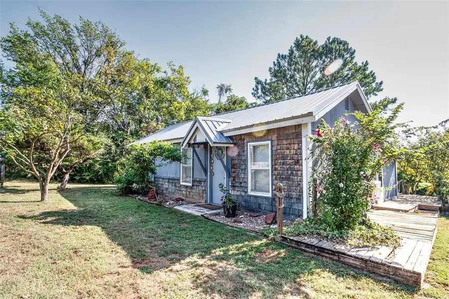 1415 S Keokuk, Chandler, OK 74834 - #2