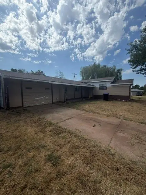 605 Grant Street, Agra, OK 74824 - #1