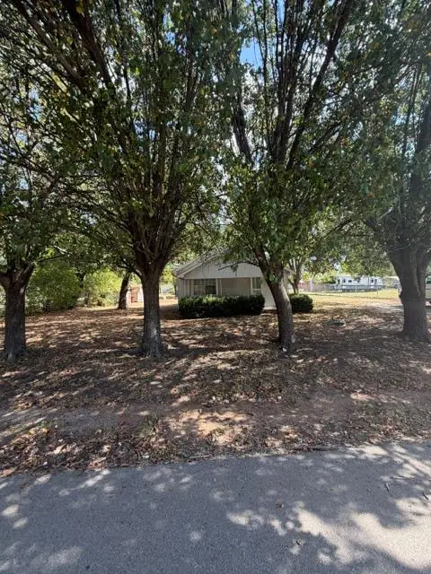 214 W Roosevelt, Agra, OK 74824 - #2