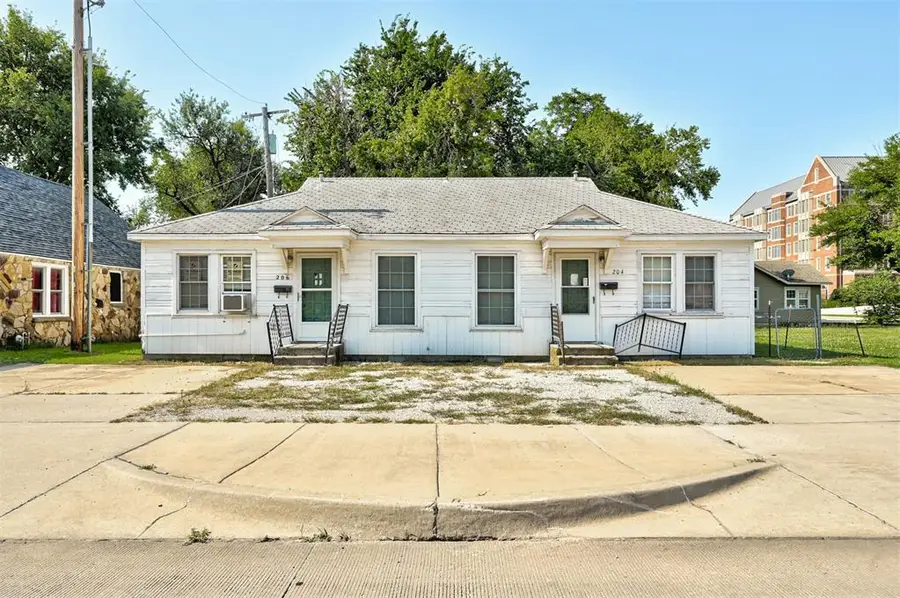 204 E Lindsey Street #204, 206, Norman, OK 73069 - #2