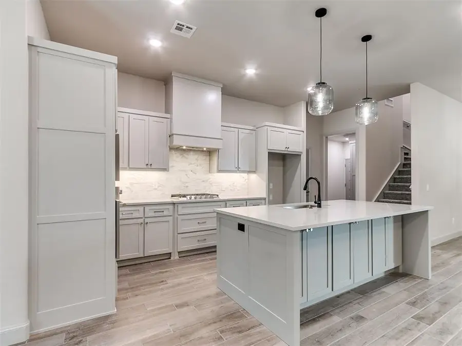 16108 Segovia Drive, Oklahoma City, OK 73170 - #2