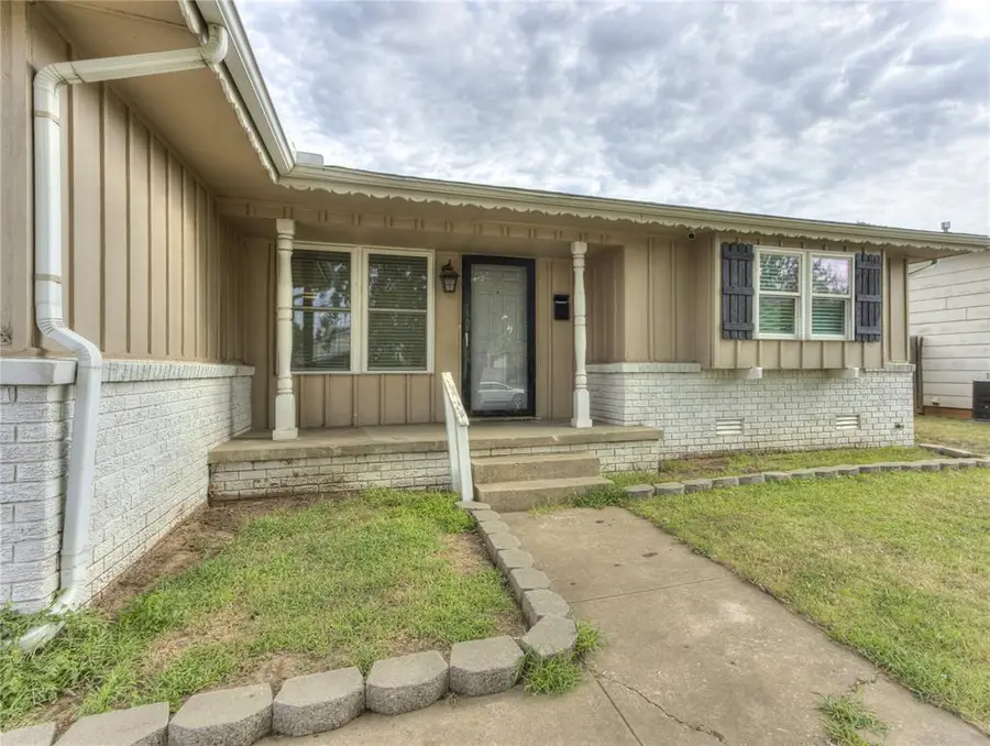 913 W Mitchell Drive, Midwest City, OK 73110 - #3