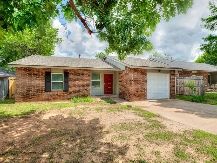 221 W Wayne Street, Edmond, OK 73003 - #3