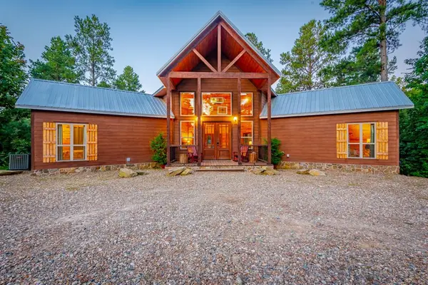 69 White Tail Circle, Broken Bow, OK 74728
