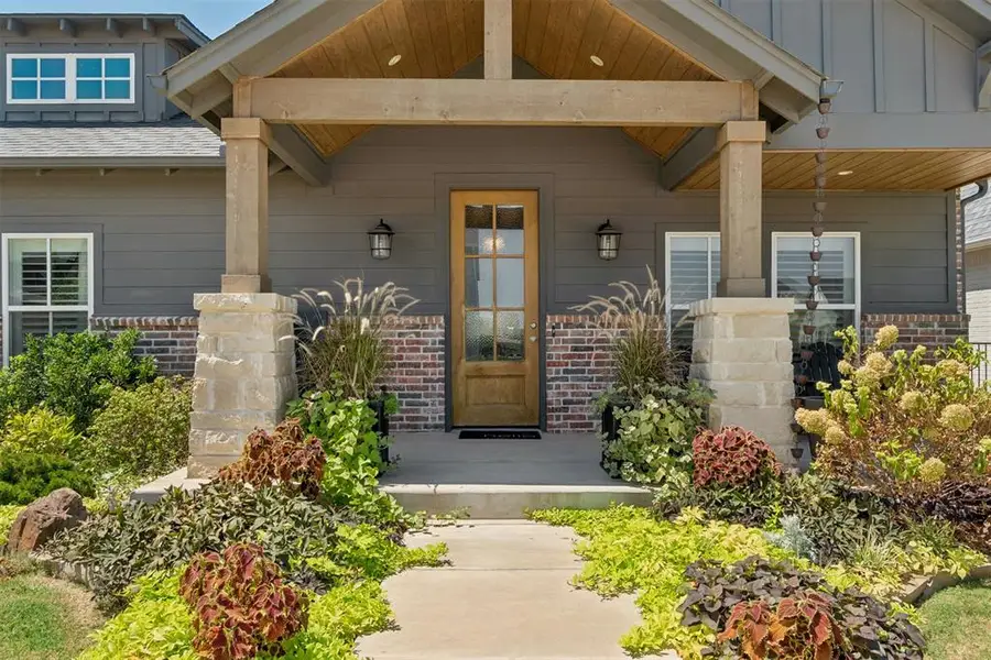 1925 Plaza District Drive, Edmond, OK 73034 - #2