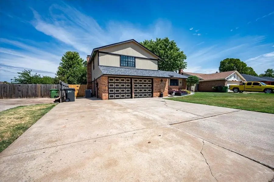1017 Linn Lane, Yukon, OK 73099 - #2