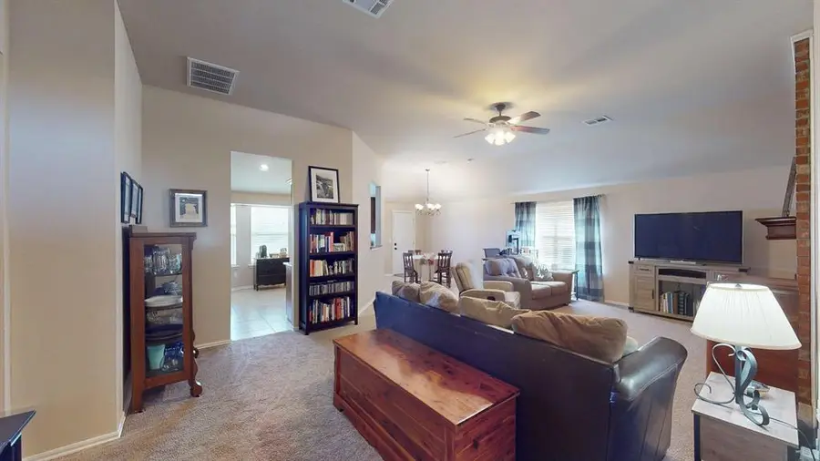 805 Canyon Drive, Yukon, OK 73099 - #3