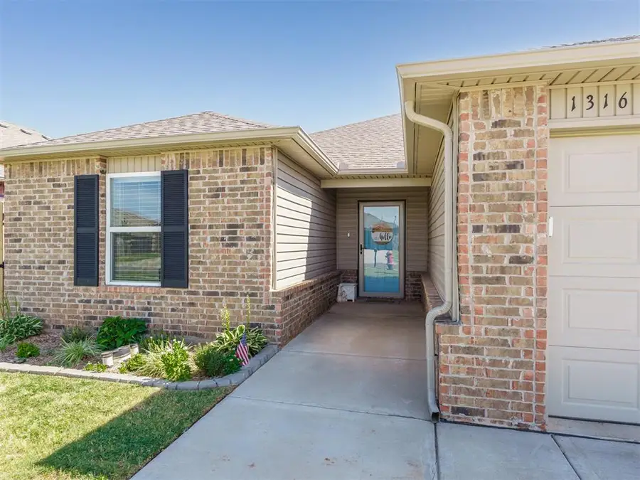 1316 Dustin Drive, Edmond, OK 73003 - #2