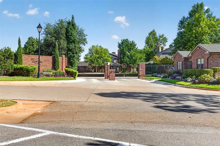 6204 Waterford Boulevard #3, Oklahoma City, OK 73118 - #2