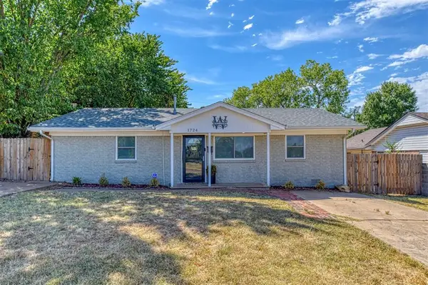 1724 S Jensen Avenue, El Reno, OK 73036