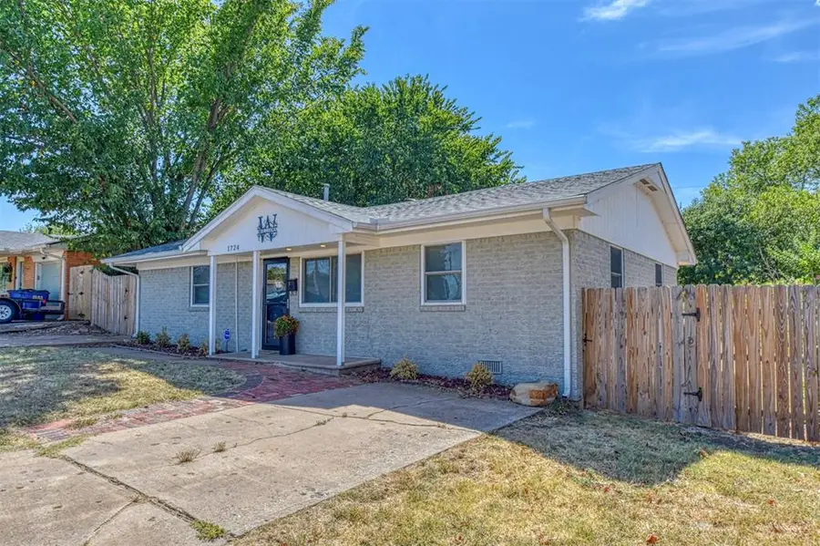 1724 S Jensen Avenue, El Reno, OK 73036 - #3
