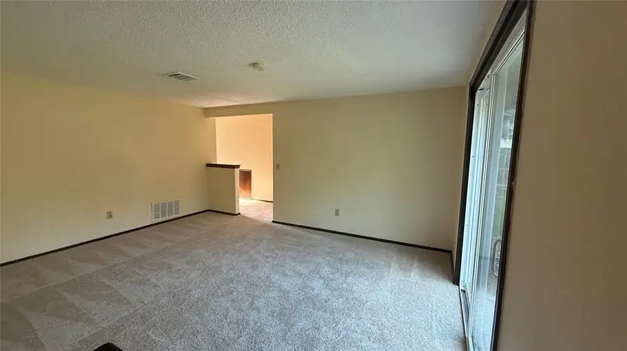 905 Branchwood Court, Norman, OK 73072 - #2