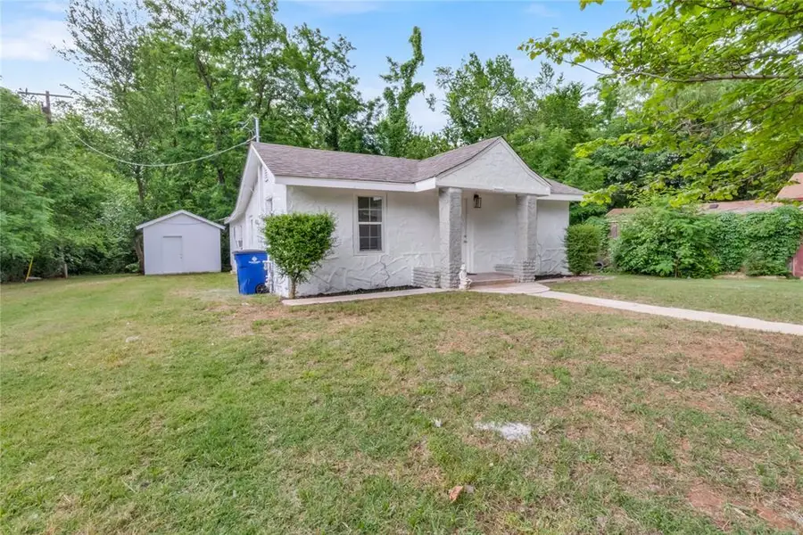 412 N 16th Street, Guthrie, OK 73044 - #3