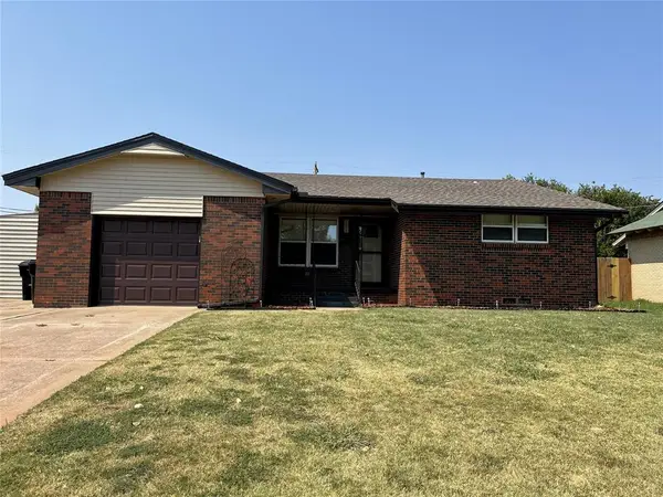 101 NE 5th Street, Moore, OK 73160