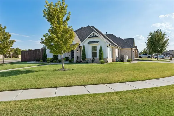 1800 Lago Drive, Oklahoma City, OK 73160