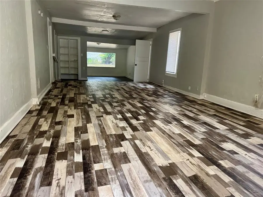 812 W Colorado Avenue, Chickasha, OK 73018 - #2