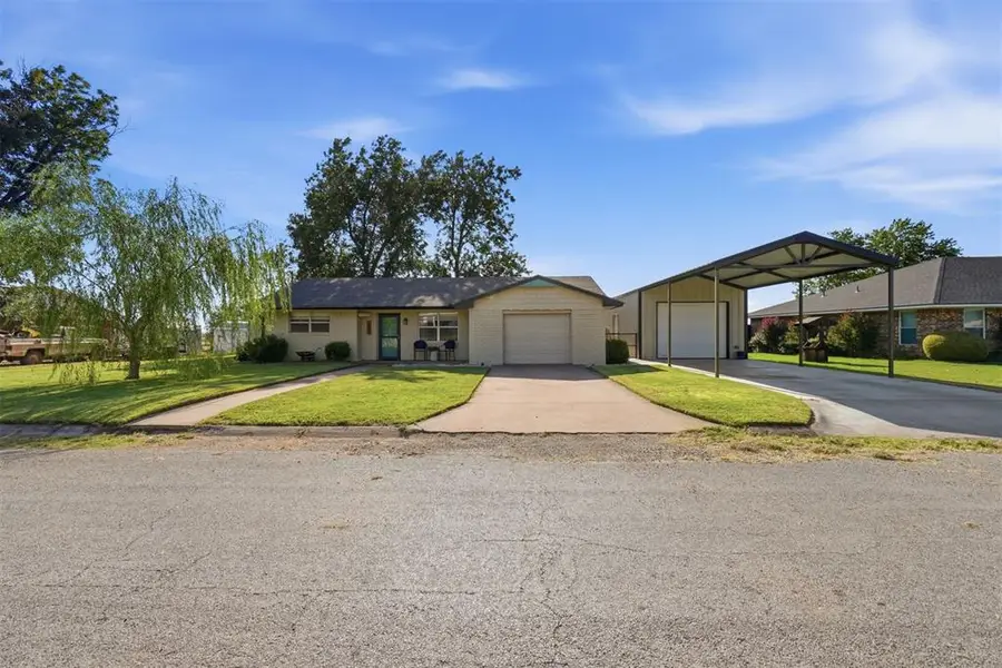 107 Fairview Lane, Tipton, OK 73570 - #2