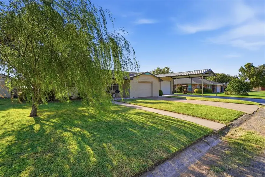 107 Fairview Lane, Tipton, OK 73570 - #3