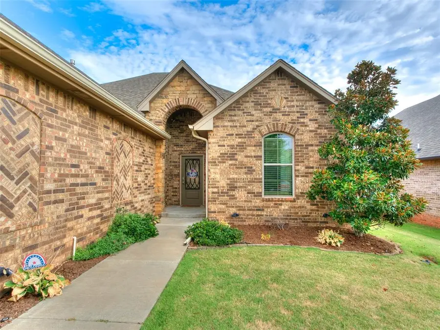 2251 E Kellan Court Terrace, Mustang, OK 73064 - #3