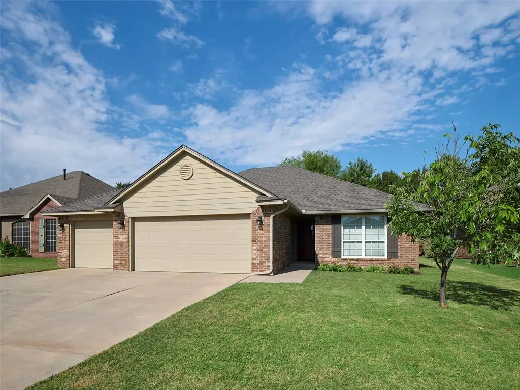 2019 Appalachian Trail, Edmond, OK 73003 - #1