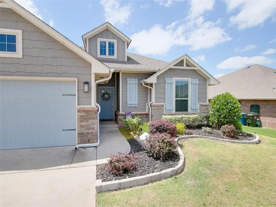 6132 Oxnard, Edmond, OK 73034 - #3