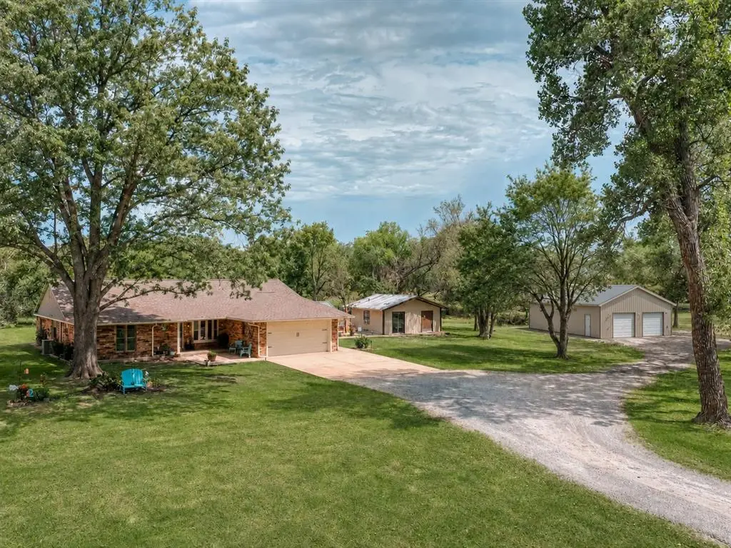 410 Quail Hollow Drive, Blanchard, OK 73010 - #1