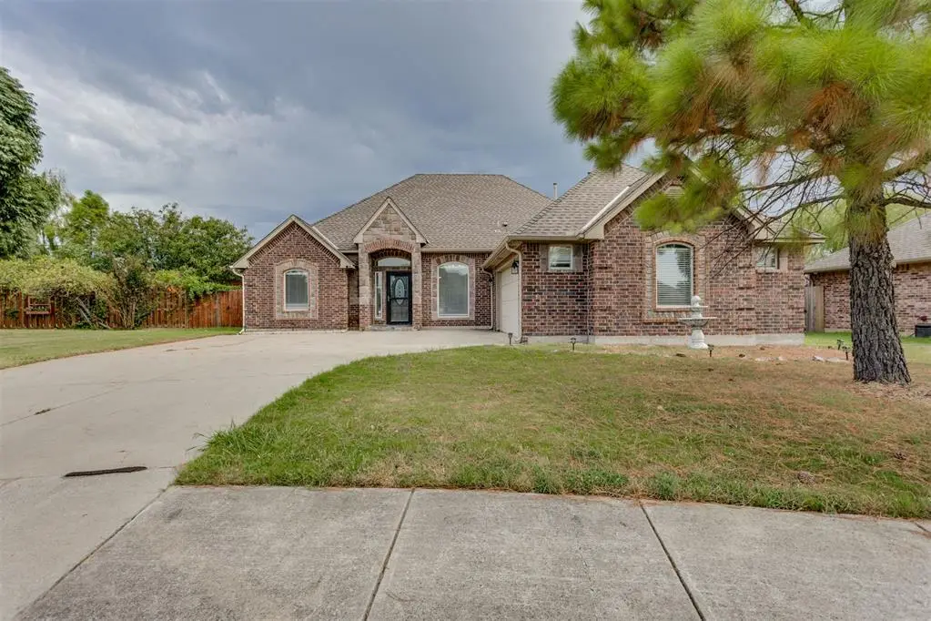 819 Rickwood Circle, Oklahoma City, OK 73160 - #1