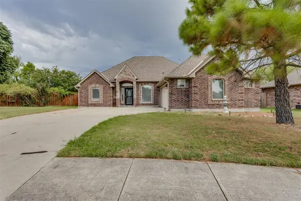 819 Rickwood Circle, Oklahoma City, OK 73160