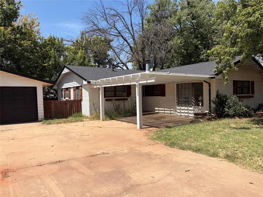 1023 N Madison Avenue, Blanchard, OK 73010 - #2