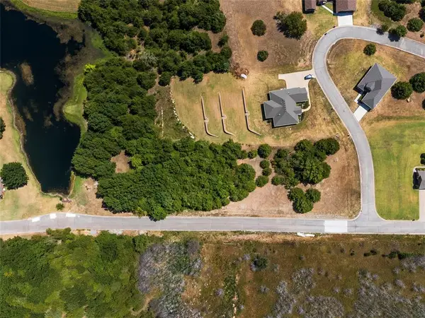 1109 S Country Club Drive, Cushing, OK 74023