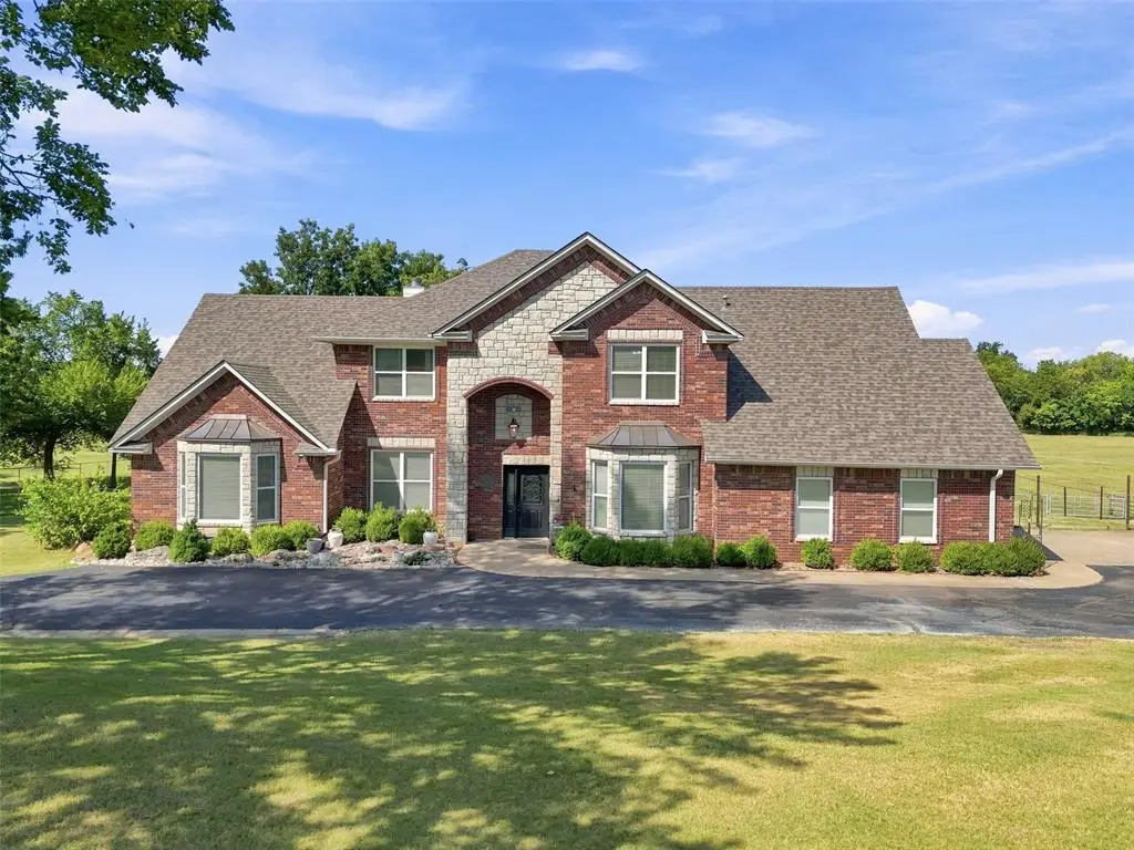 1000 N Cimarron Hill, Stillwater, OK 74075 - #1