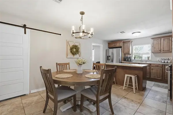 605 SW 7th Street, Lindsay, OK 73052