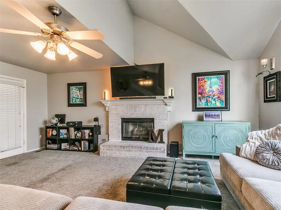701 Taber Lane, Edmond, OK 73003 - #2
