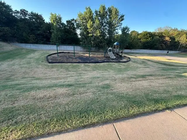 Paraiso Way, Edmond, OK 73034 - #2