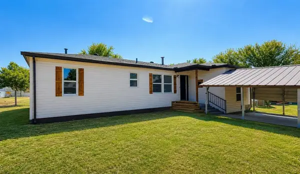 1116 Hickory Lane, Oklahoma City, OK 73110