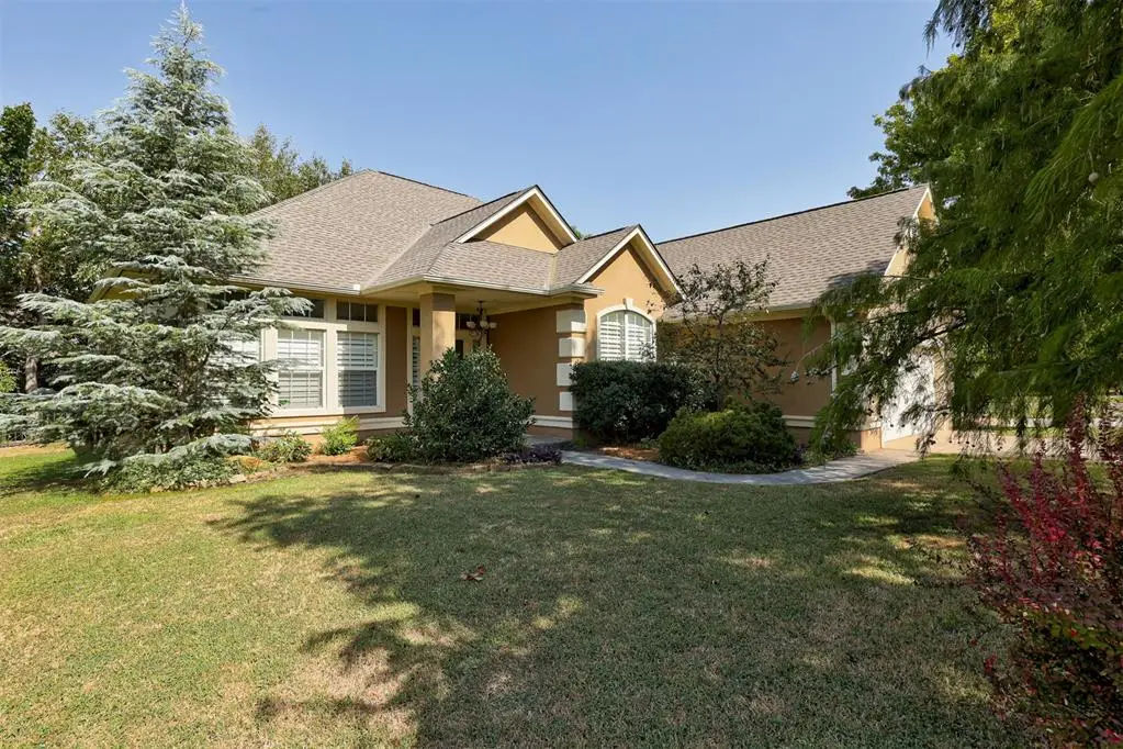 3821 Woodshadow Road, Edmond, OK 73003 - #1